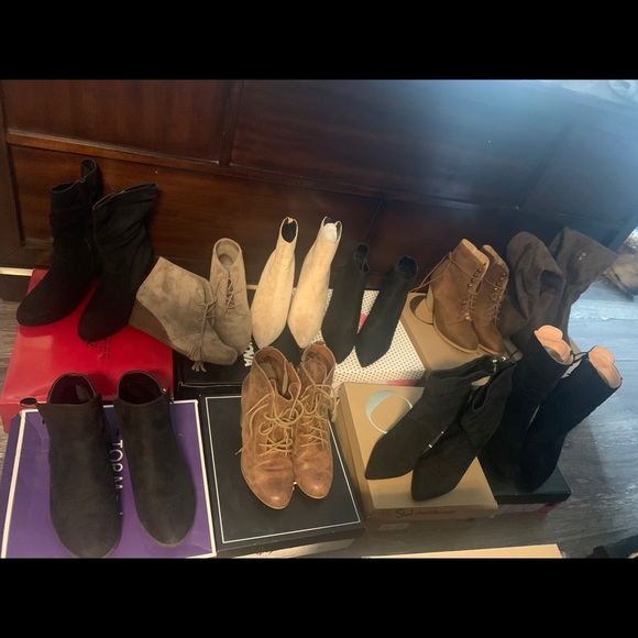 Shoes - Picture 10 of 11